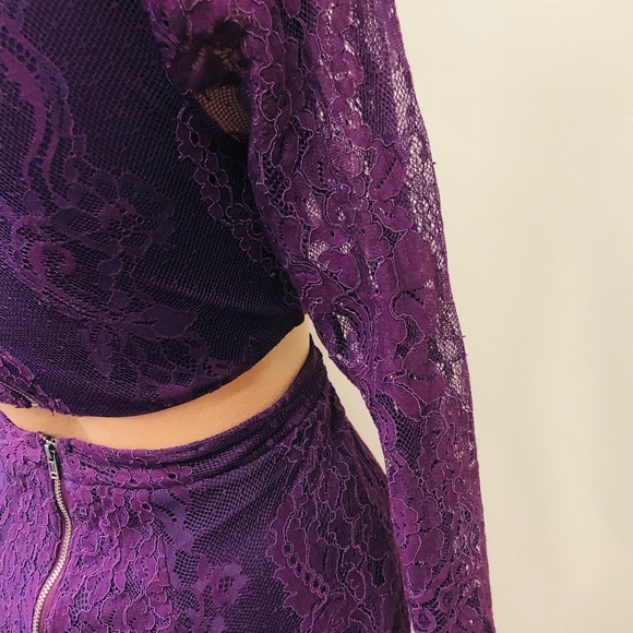 Xhilaration short outfit with long lace sleeves size medium - Picture 7 of 8